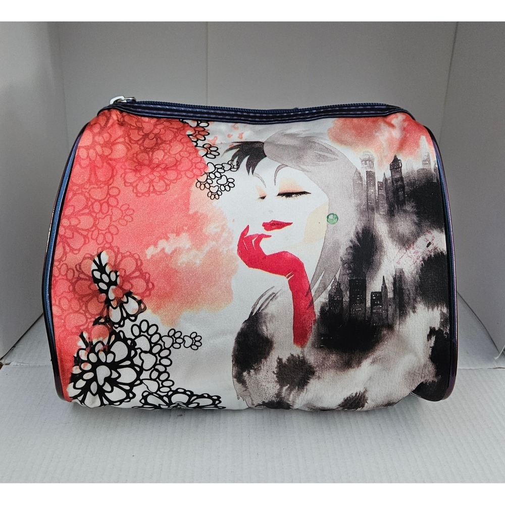 Disney Cruella de Vil Soho Beauty Makeup Bag (Walgreens 2013 Exclusive)